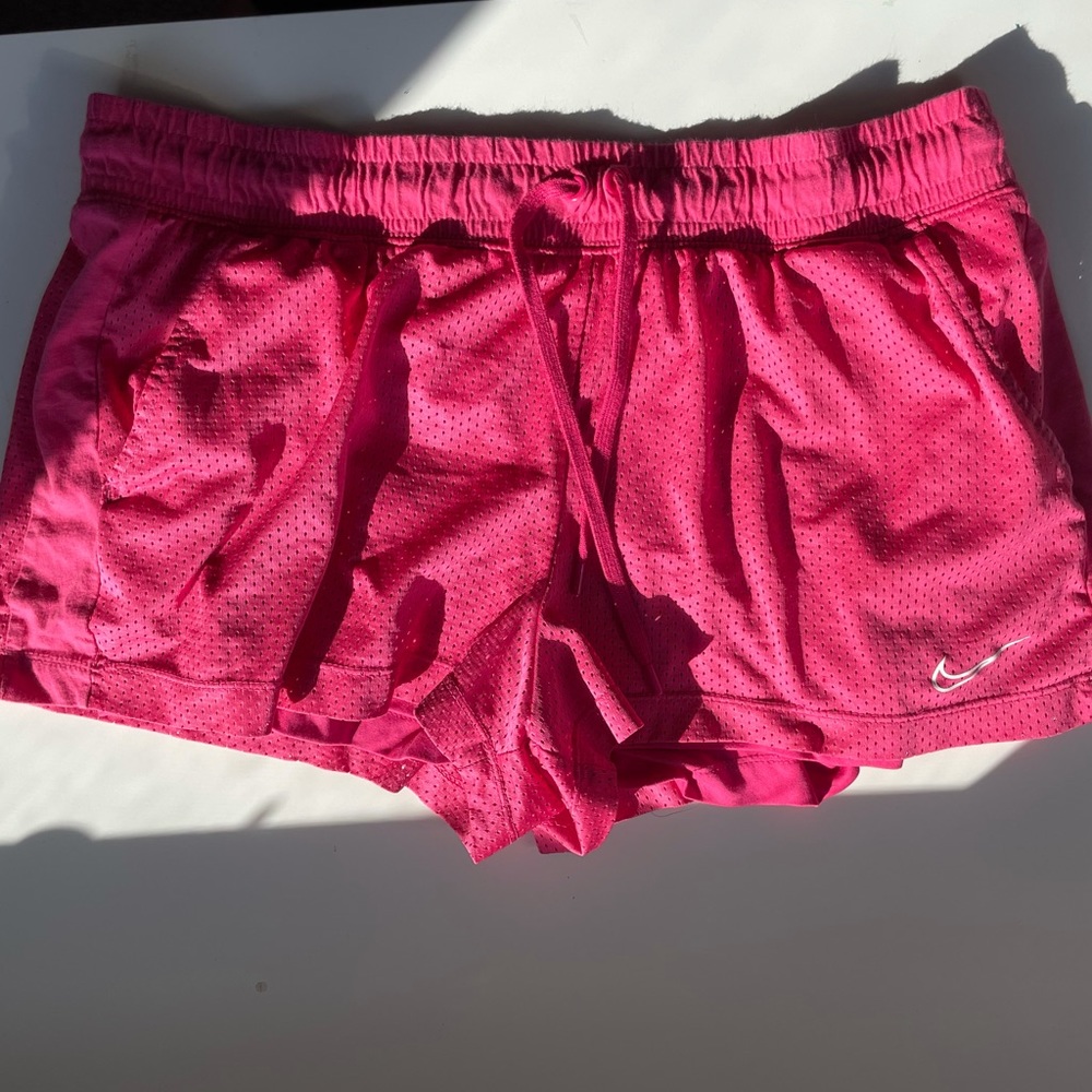 Pink Nike shorts in great condition barely worn!